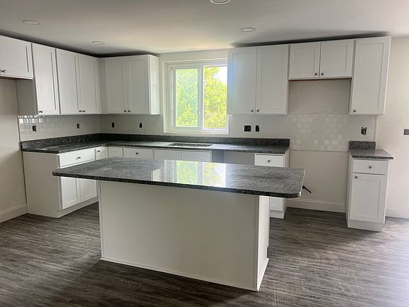 2nd image of 10 Brookfield Rd