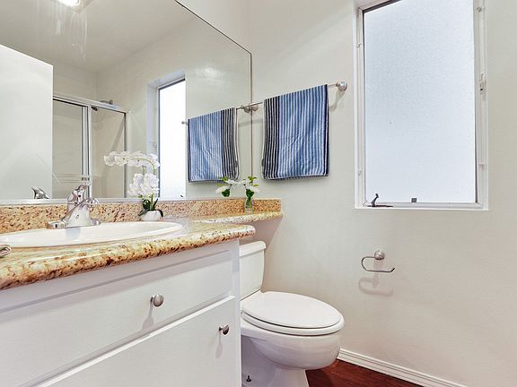 4th image of 1936 Manning Ave APT 101