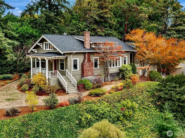 603 Landmark Court NE, Bainbridge Island, WA 98110
