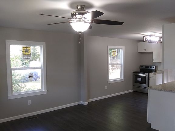 4th image of 1373 Byrd Cir