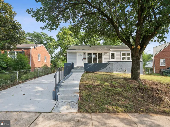 5513 Kennedy St, Riverdale, MD 20737