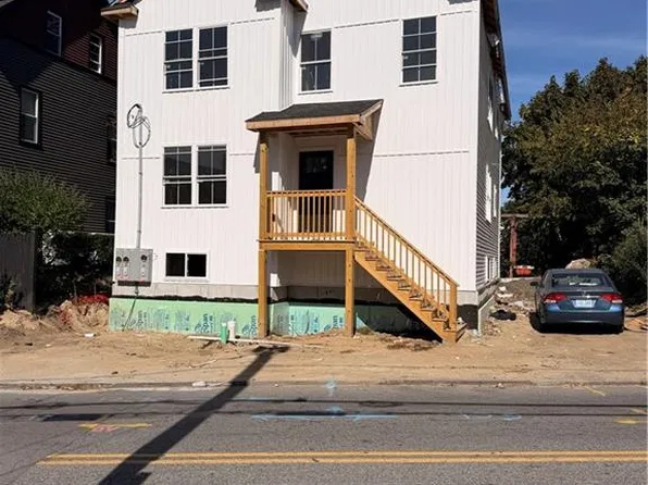 27 Carter St, Providence, RI 02907