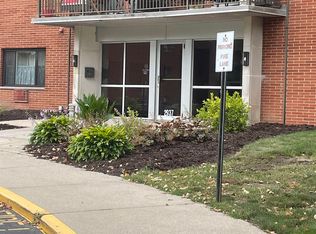 2937 Westbrook Dr APT A320, Fort Wayne, IN 46805