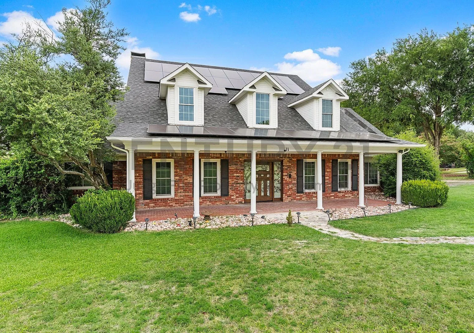 Classic 2-Story 5/4.5/3 Colonial Charmer Set on Serene 1+ Acre Lot in Melissa For Rent! — Photo 1