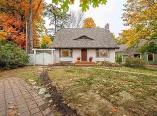 680 Shore Dr, Bedford, NS B4A 2E1