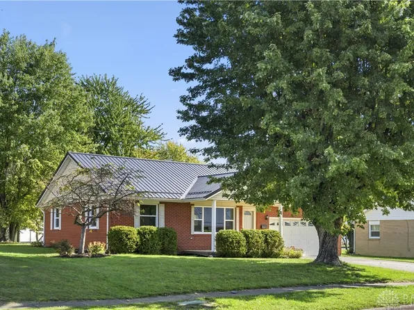 154 Eden Ave, Sabina, OH 45169