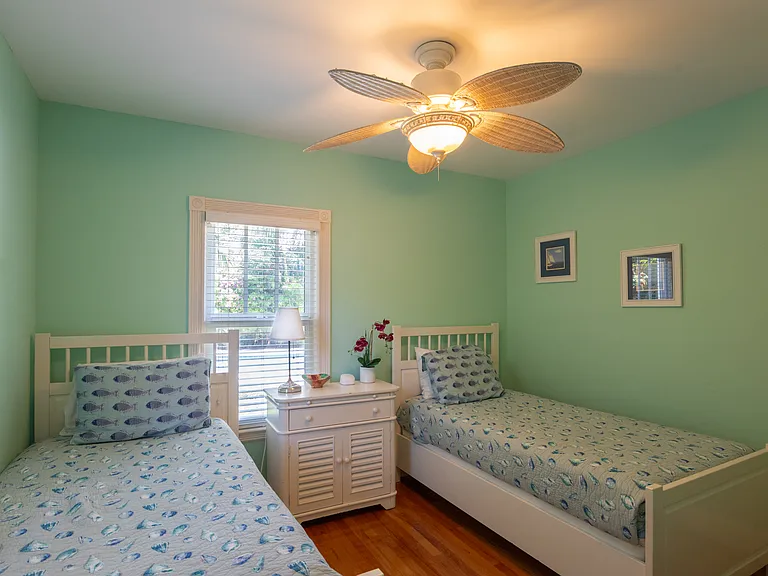 1701 Florida Ave — Photo 22