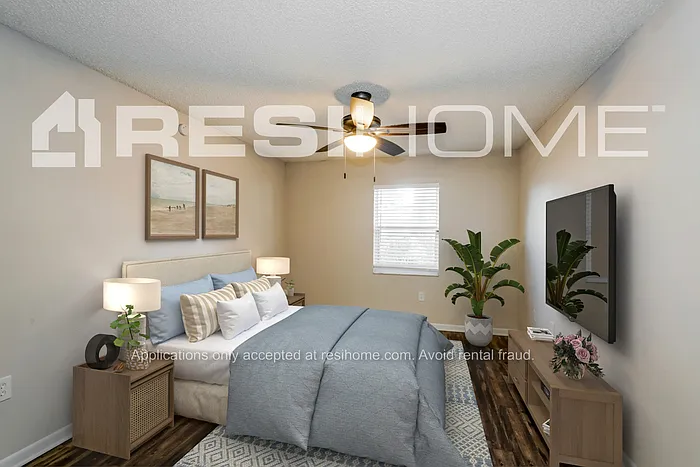 5547 Southgrove Dr — Photo 8