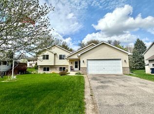 683 Westwind Ave, Farmington, MN 55024