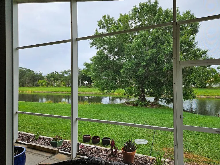 552 Calamondin Way SW — Photo 11