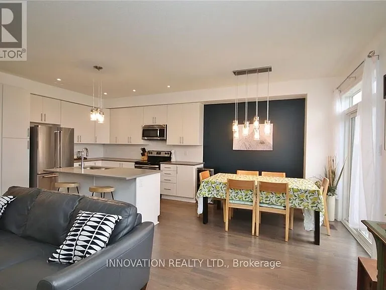 527 Rioja St — Photo 12
