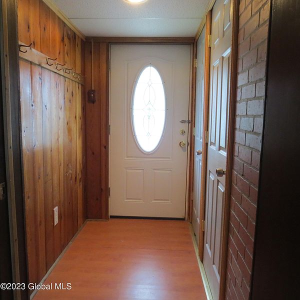 3rd image of 26 McKinley Street