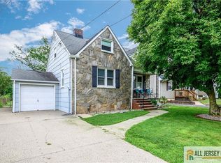 110 Amherst Ave, Colonia, NJ 07067