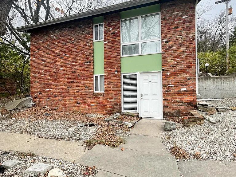 1917 Anderson Ave #1 — Photo 1