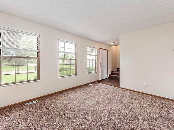 3rd image of 2380 Rolling Rock Dr