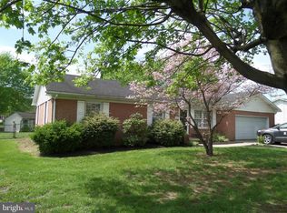 104 Tavern Rd, Martinsburg, WV 25401