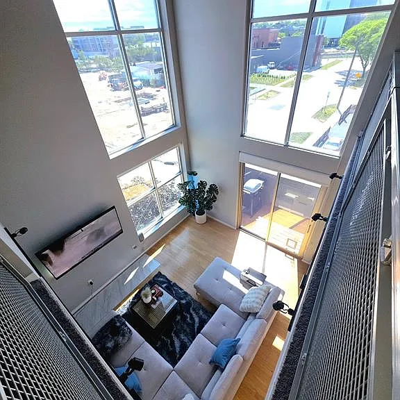 614 S Troy St #205 — Photo 16