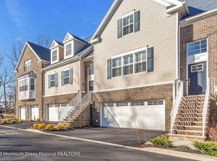 2405 Greentree Dr, Wall Township, NJ
