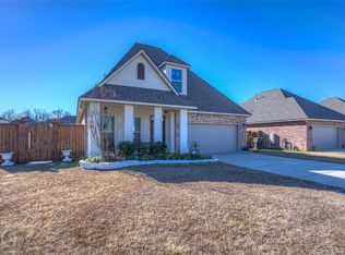 1557 Riverview Ln, Shreveport, LA 71104