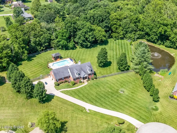 3907 Carriage Pointe Dr, Crestwood, KY 40014