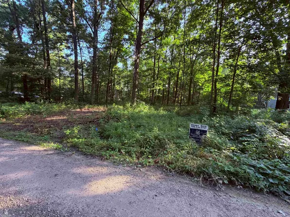 0 Woodland Ln, East China, MI 48054