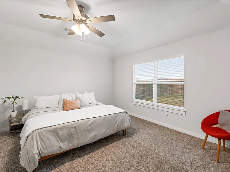 4604 Spoon Bill Cove Dr — Photo 13