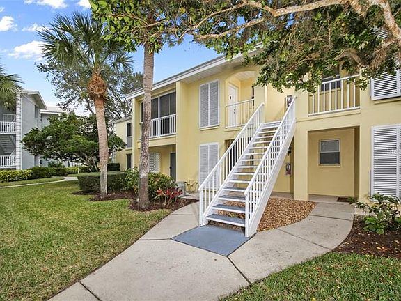 5th image of 410 Cerromar Cir S Unit 239