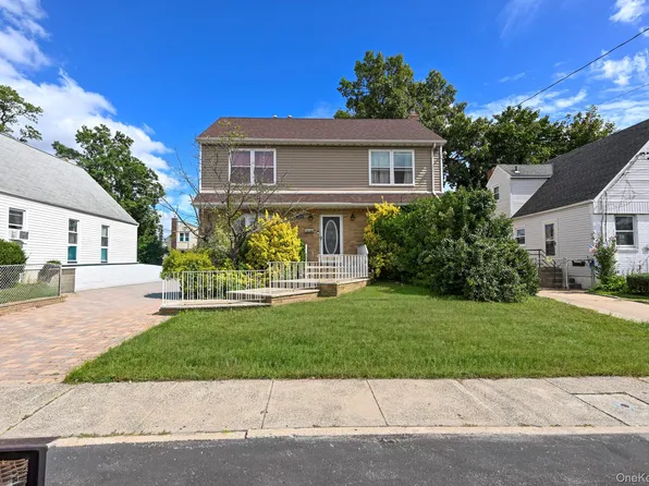 151 Nassau Boulevard, West Hempstead, NY 11552