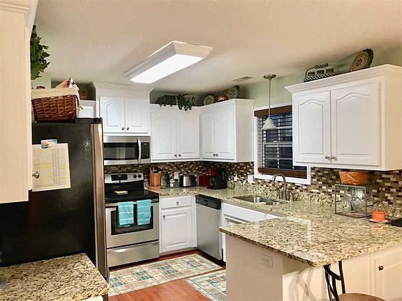 5th image of 436 Ashley Oaks Dr