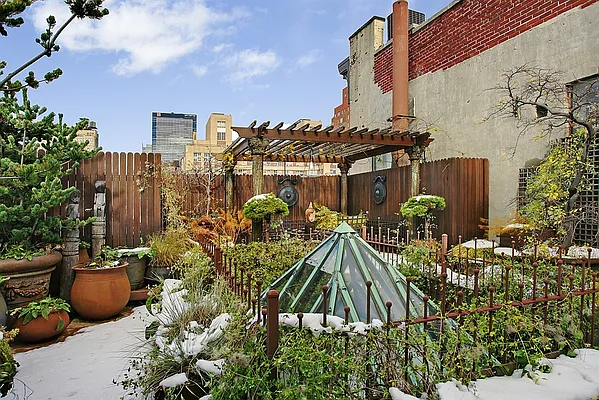 Sold by Corcoran | media 9