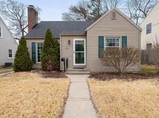 2451 Almont Ave SE, Grand Rapids, MI 49507