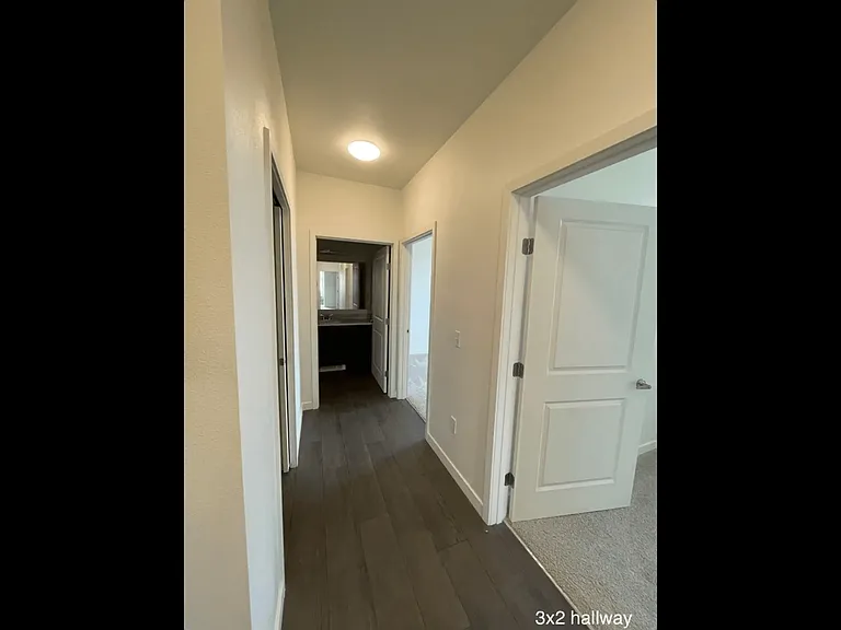 Range View Apartments — Photo 10