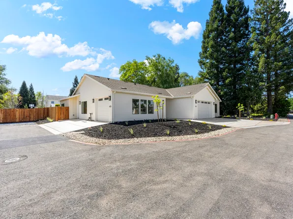 8912 Maple Hill Ln, Orangevale, CA 95662