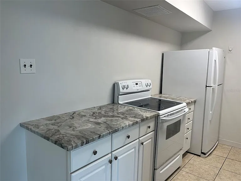 10355 Paradise Blvd #113 — Photo 4