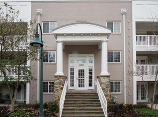 4063 S Four Mile Run Dr UNIT 103, Arlington, VA 22204