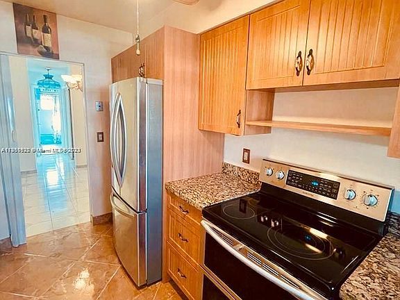 5th image of 141 NE 10th Ave APT 23A