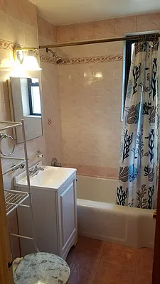 Rented by EZ Sell Realty | media 16