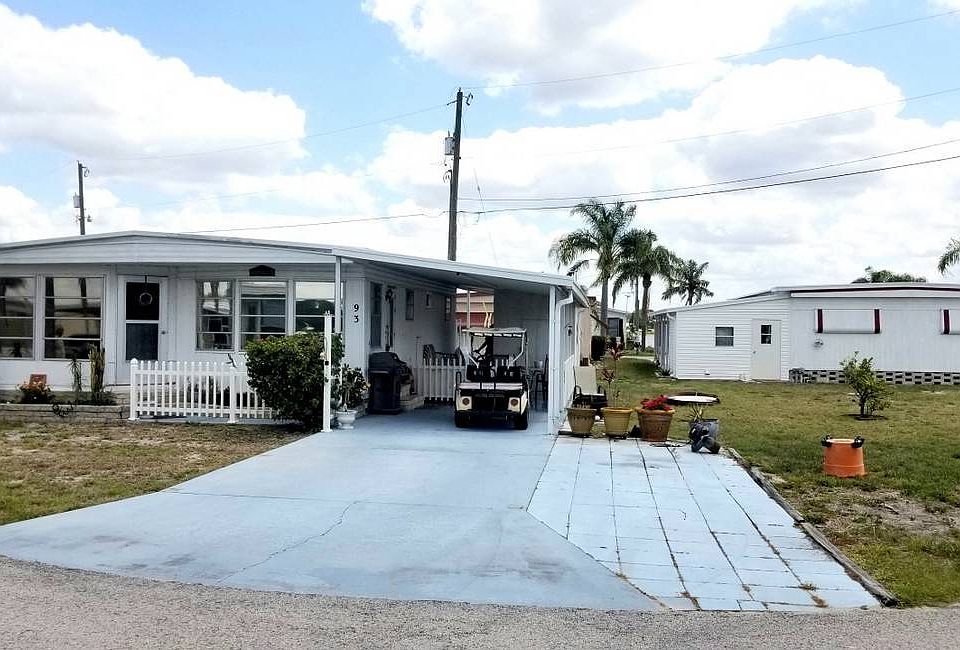 1st image of 93 Orange Manor Dr