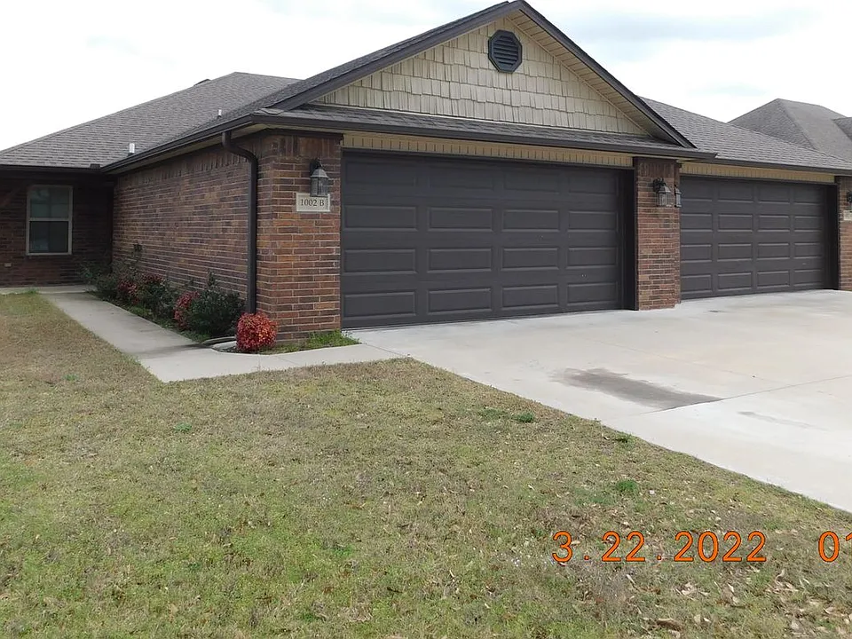 1002 Springhill Rd