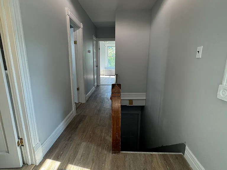 52 Taylor Ave #2 — Photo 3