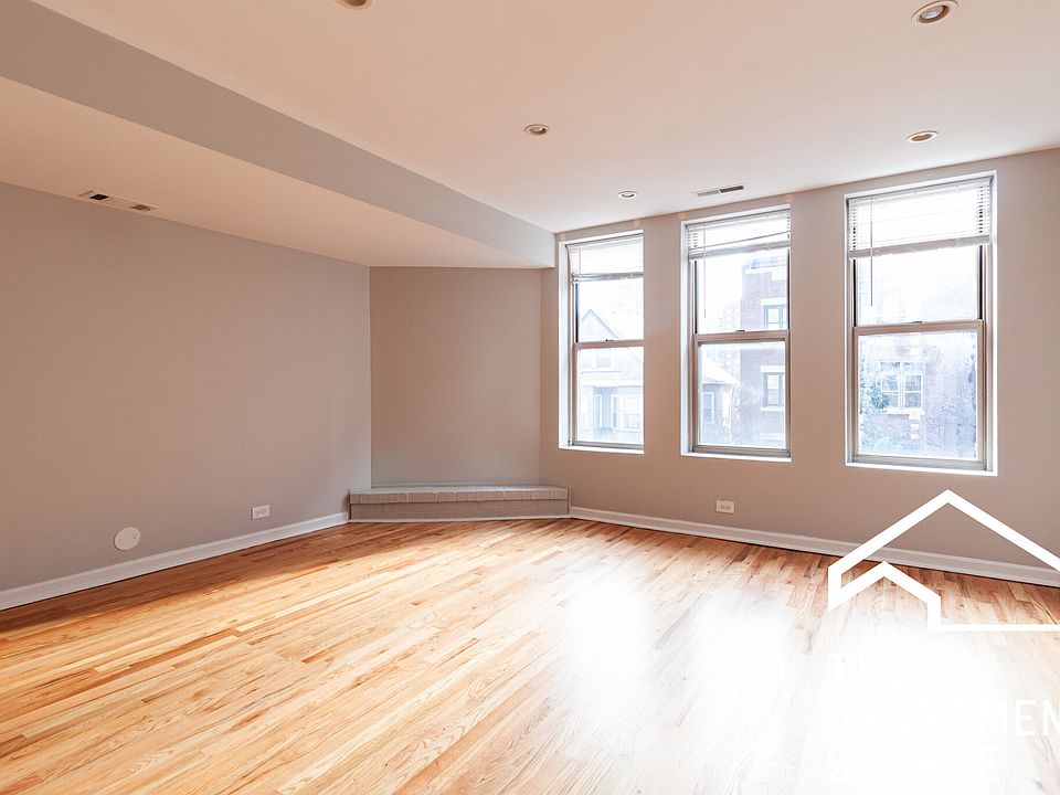 1st image of 702 W Gordon Ter #302