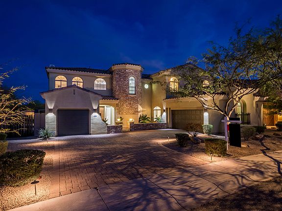 4th image of 3719 E Louise Dr
