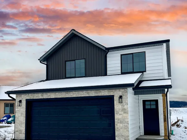 100 Bear Hollow Cir, Thayne, WY 83127