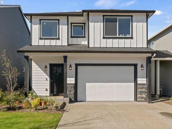 31 Shore Dr, Saint Helens, OR 97051