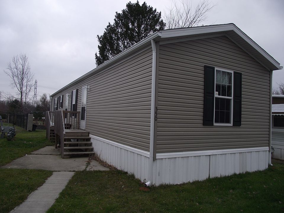 2nd image of 350 Walnut Blvd