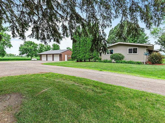 3rd image of 6525 County Road 37 NW
