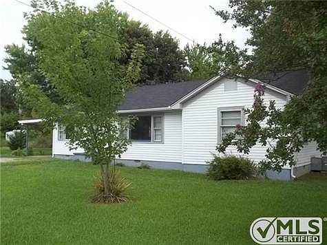 1st image of 411 Oakdale Ave