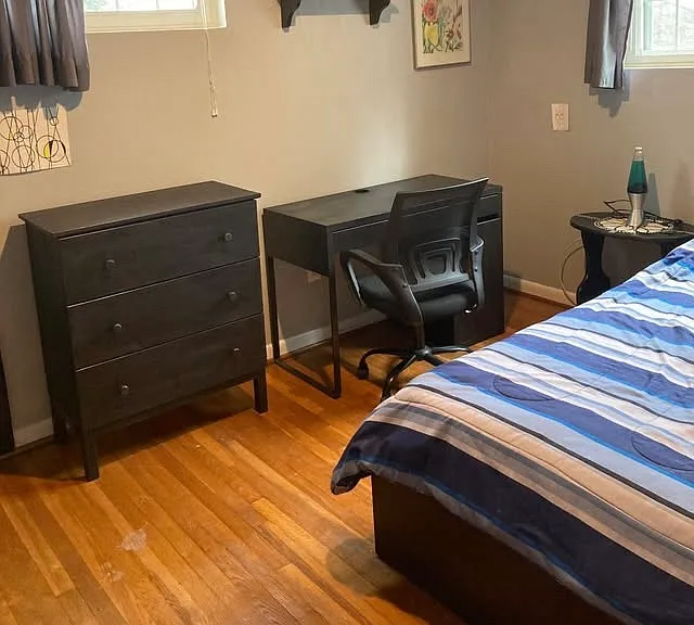 900 Malta Ln — Photo 4