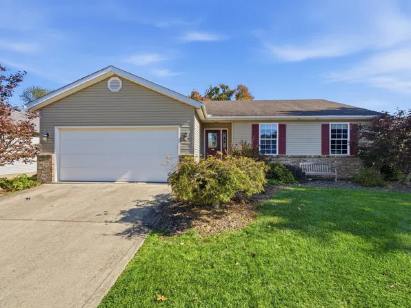 416 Danbury Dr, Lancaster, OH 43130