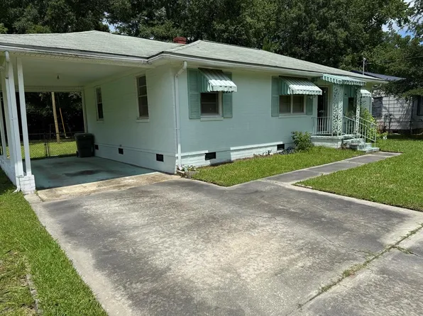 6 Emily Dr, Sumter, SC 29150